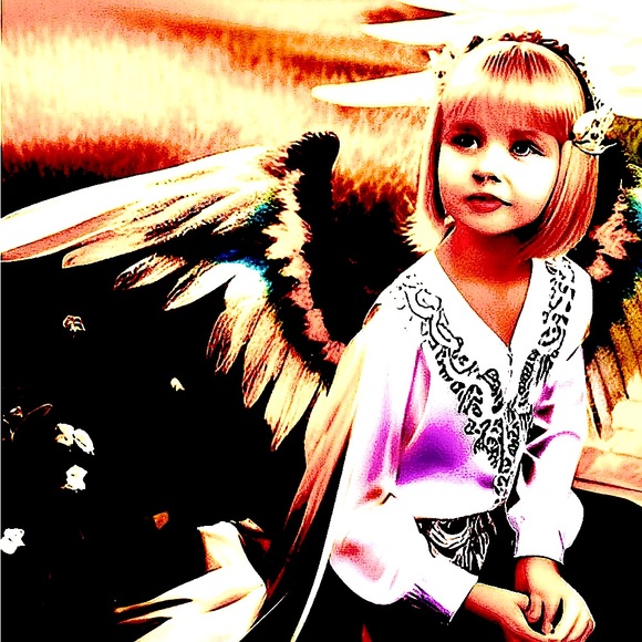 Meet your Posher, Christine - Picture 3 of 13